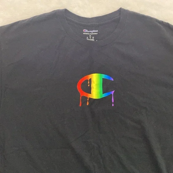 Champion black rainbow logo t-shirt - Picture 2 of 16